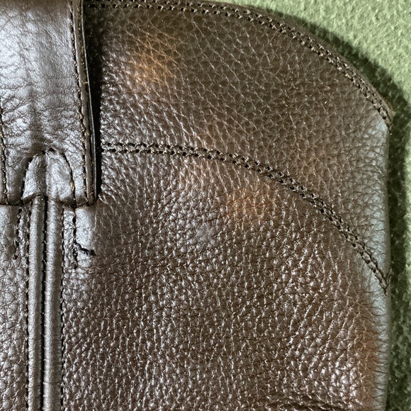 GUC Men’s Justin Boots.  Brown leather, rubber soles.  Size 11 medium - Picture 4 of 8